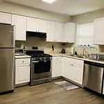 Cozy - 2 Bedrooms Residential Home