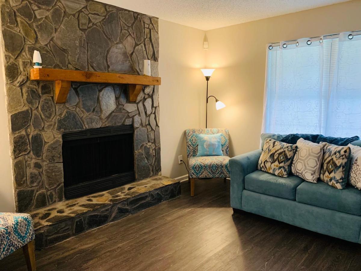 Gasthuis Cozy - Away From With Free Parking Atlanta